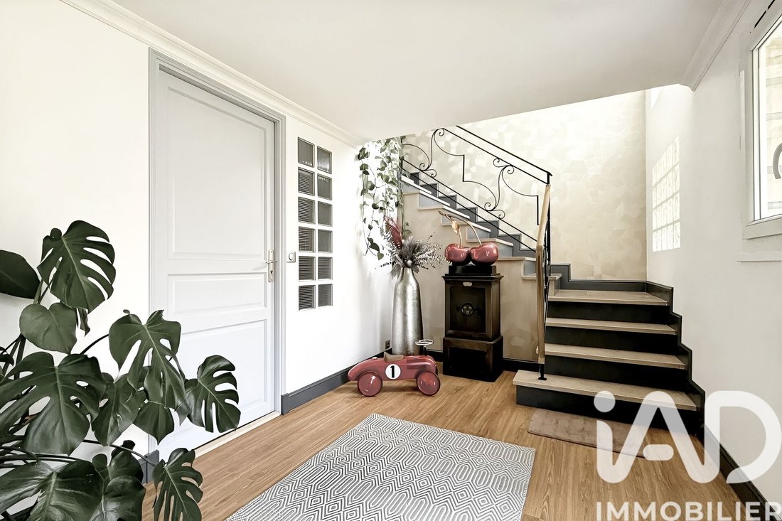 House in Bord de Marne, Champs-sur-Marne, France 2 - 16716224