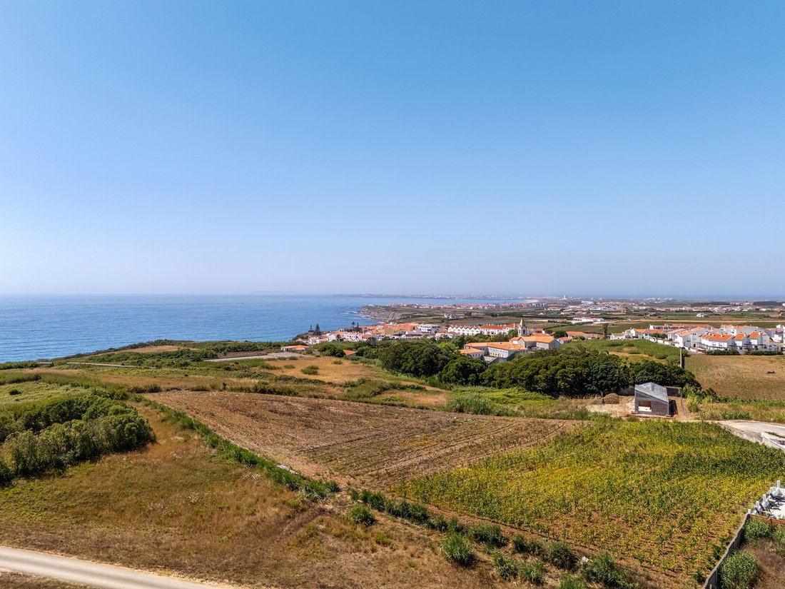Land in Atouguia da Baleia, Leiria District, Portugal 1 - 15817561