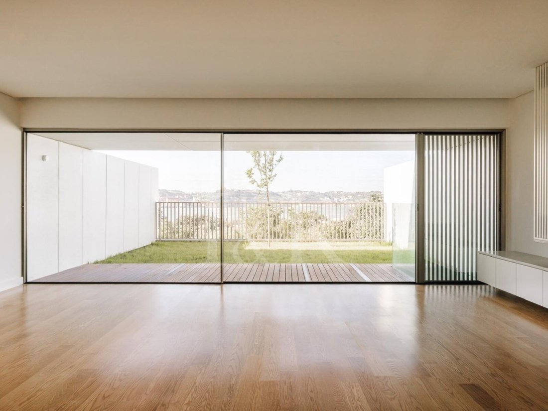 House in Alcantara, Lisbon, Portugal 2 - 15962190