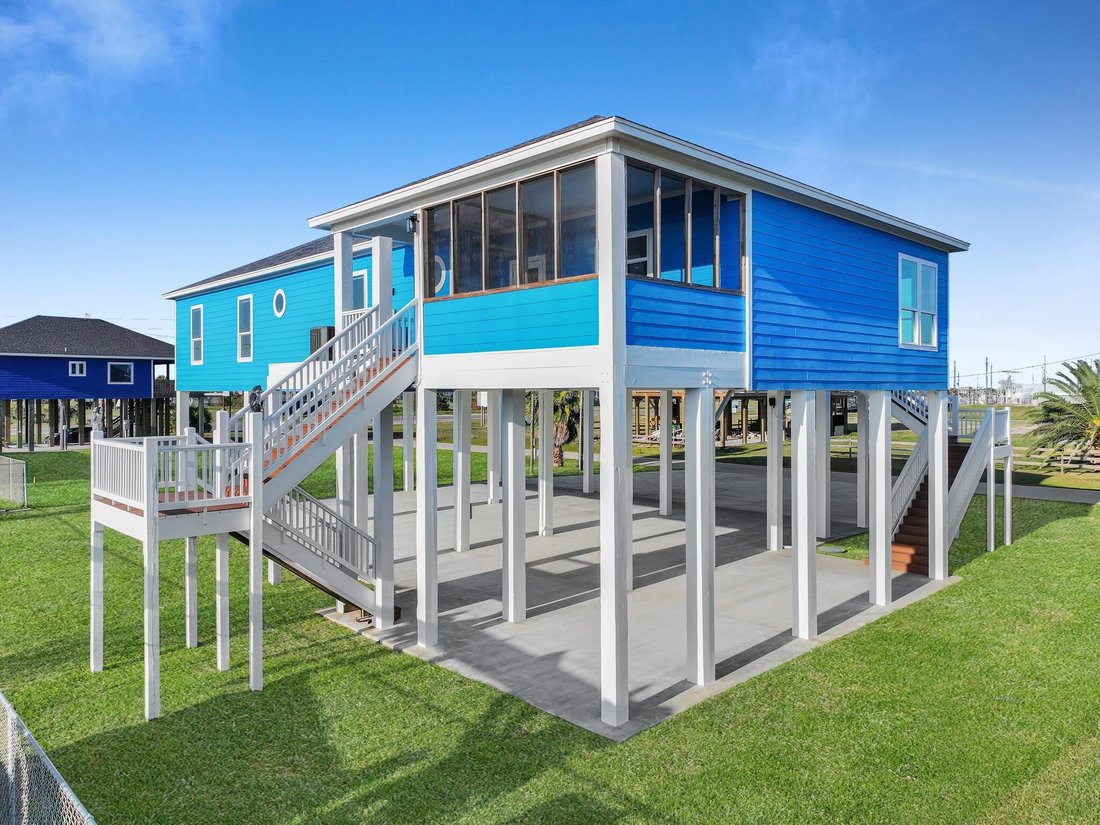House in Bolivar Peninsula, Texas, United States 5 - 16717208