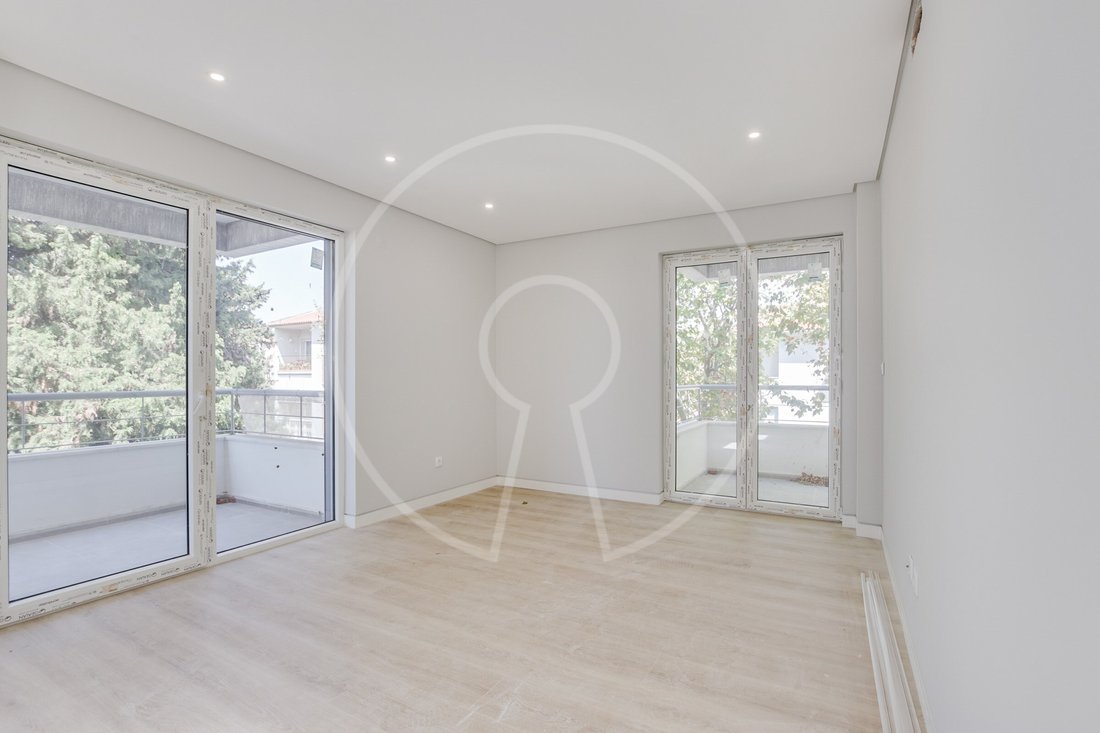 Apartment in Carcavelos e Parede, Lisbon, Portugal 5 - 13137787