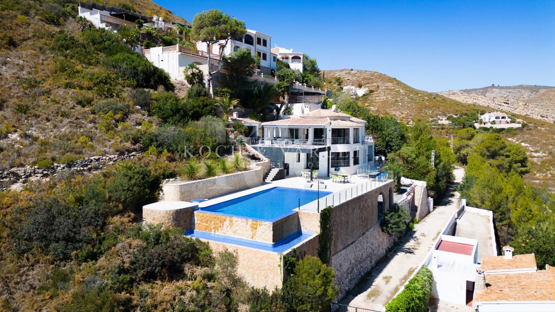 Villa in Xabia / Javea, Valencian Community, Spain 4 - 14379740