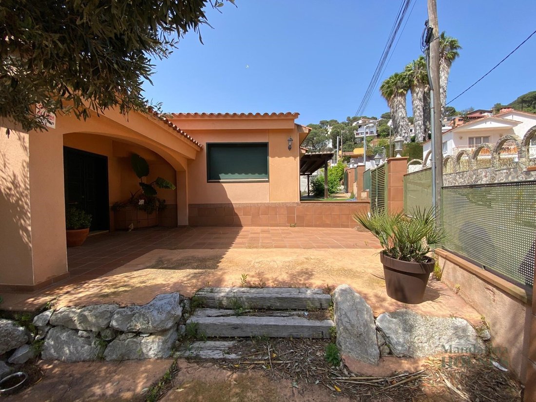 House in Lloret de Mar, Catalonia, Spain 2 - 10546438