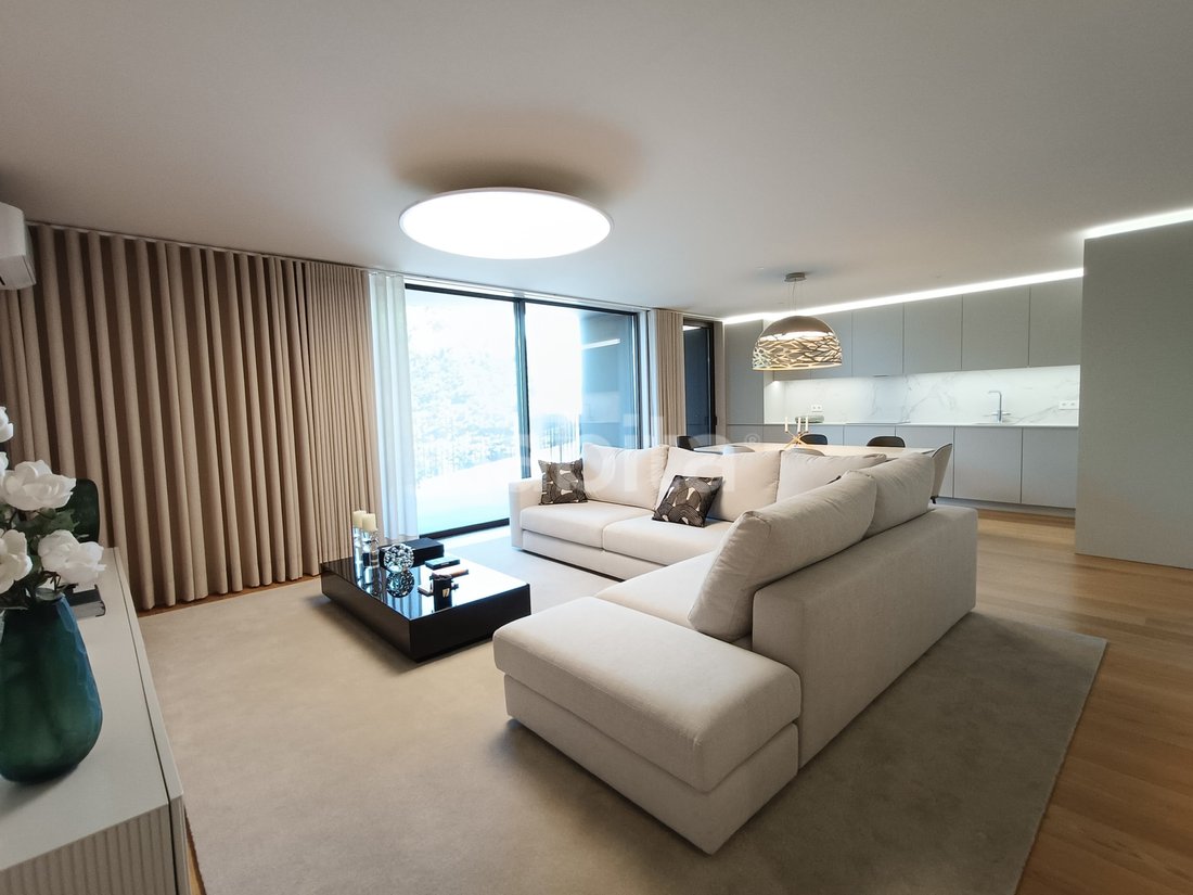 Apartment in Santa Marinha e Sao Pedro da Afurada, Porto District, Portugal 2 - 16123353
