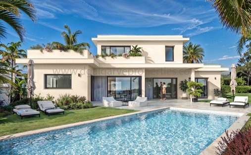 Villa in Montenegro, Algarve, Portugal 1