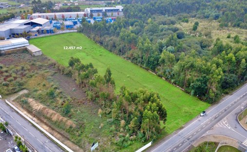 Land in Castelo da Maia, Porto District, Portugal 1