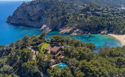 Casa di campagna a Tossa de Mar, Catalogna, Spagna 1