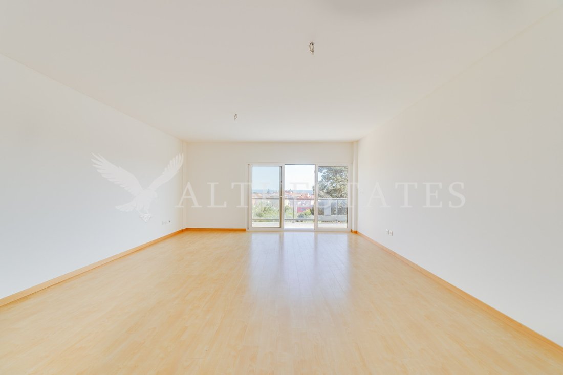 Apartment in Parede, Lisbon, Portugal 3 - 15415704