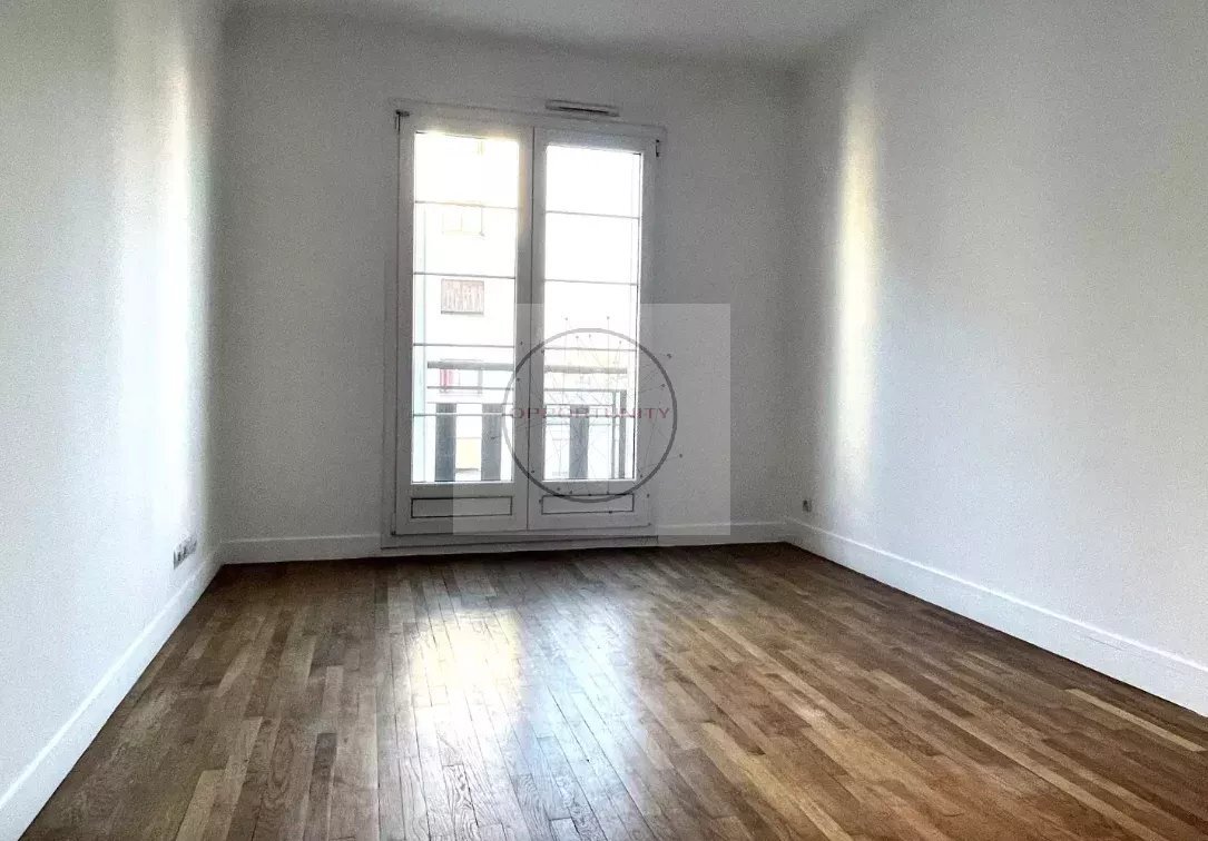 Apartment in Père Lachaise-Réunion, Paris 20e Arrondissement, Paris 3 - 15388736