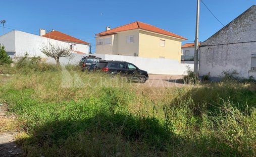 Land in Loures, Lisbon, Portugal 1