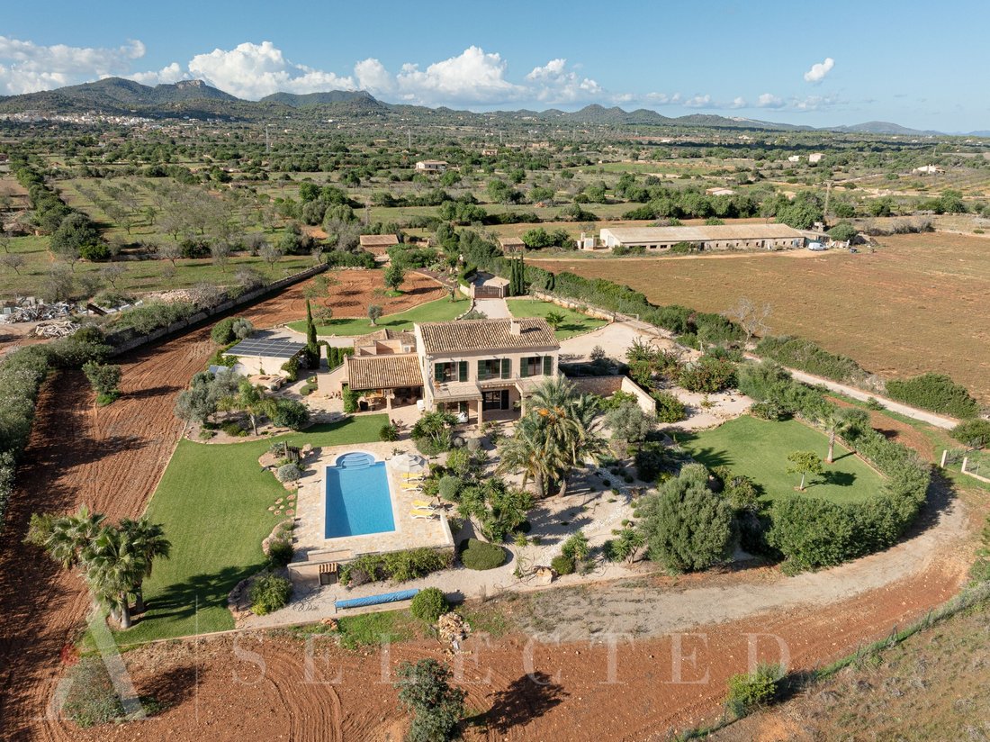 Chalet in Felanitx, Balearic Islands, Spain 2 - 16606049