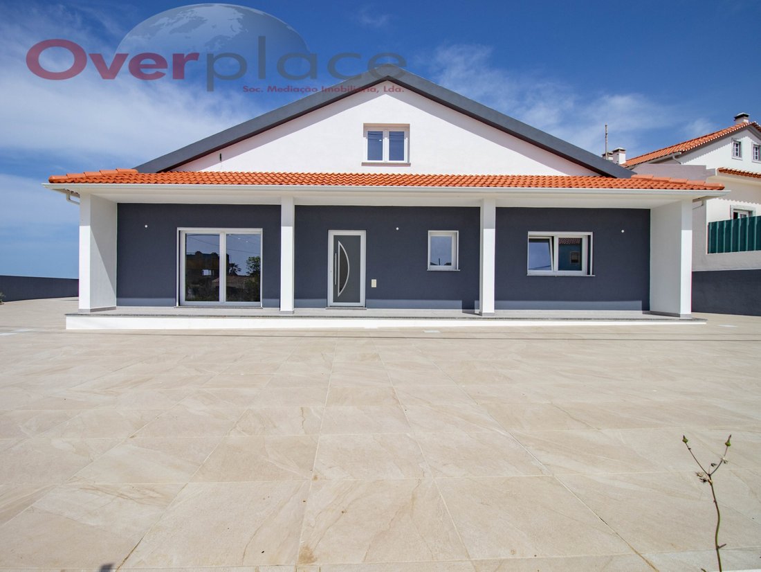House in Atouguia da Baleia, Leiria District, Portugal 2 - 15487215