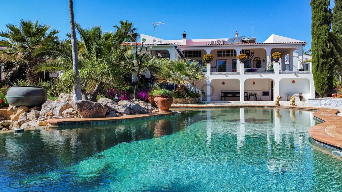 Villa in Tavira (Santa Maria e Santiago), Algarve, Portugal 4 - 14079063