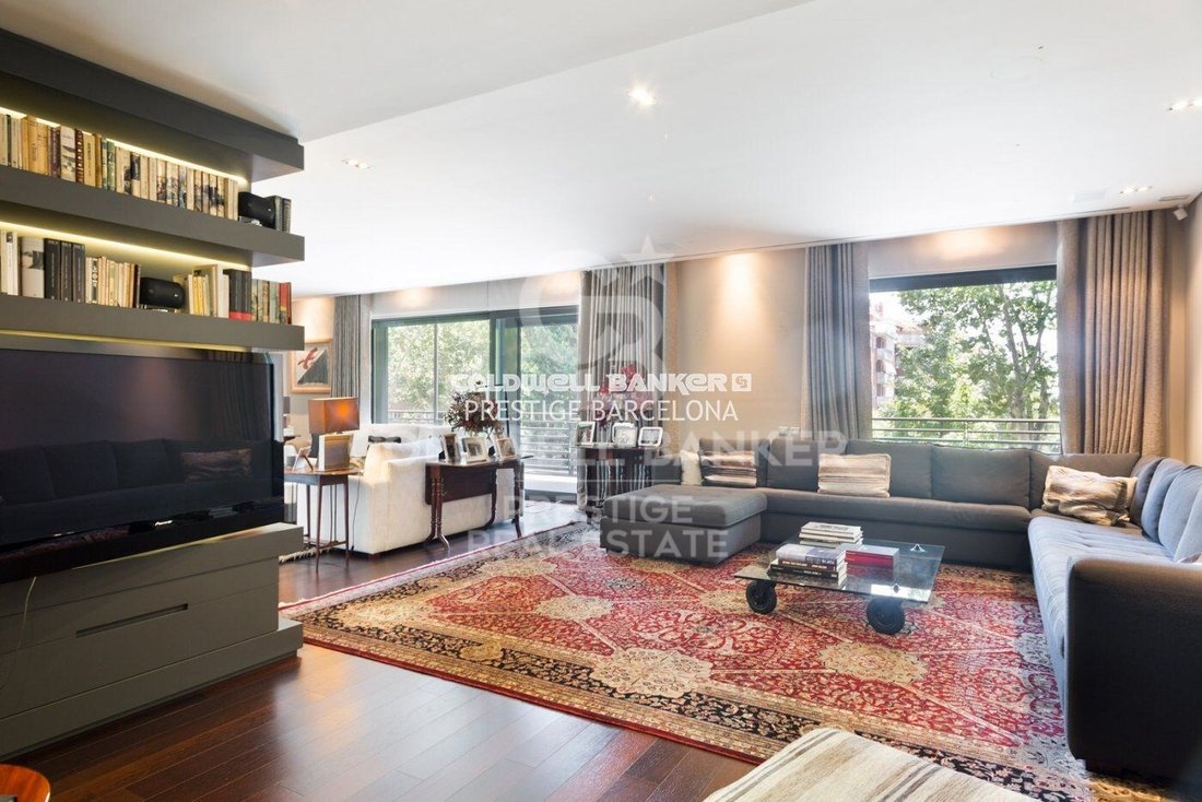 Apartment in Sarrià-Sant Gervasi, Barcelona, Spain 2 - 14587417