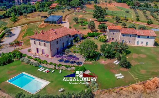 Villa in Montegabbione, Umbria, Italy 1