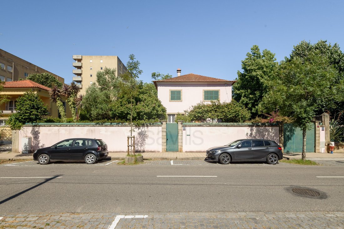 House in Lordelo do Ouro e Massarelos, Porto District, Portugal 1 - 15966043