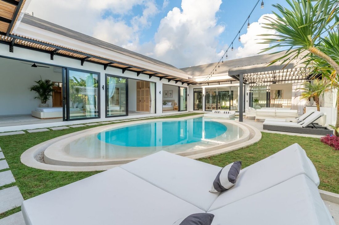 House in Mengwi, Bali, Indonesia 2 - 16692414
