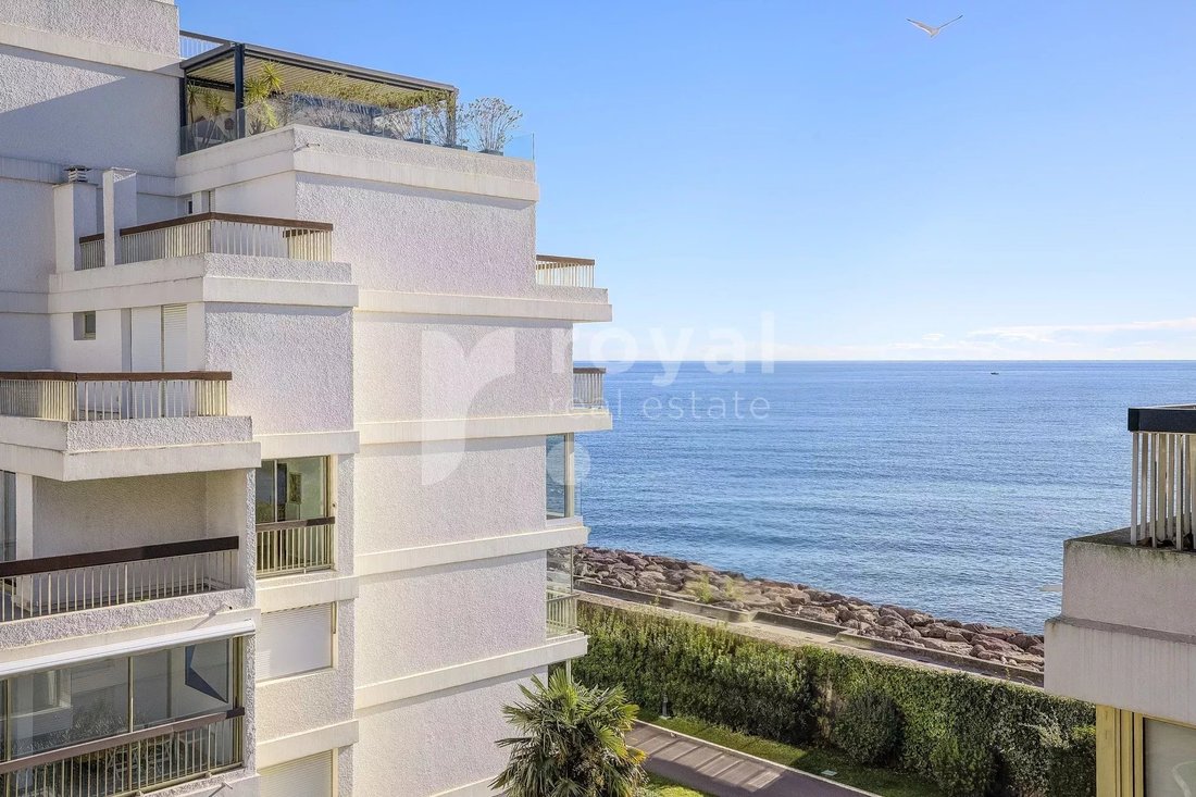 Apartment in Cannes Marina-La Roubine, Mandelieu-la-Napoule, France 2 - 16026767