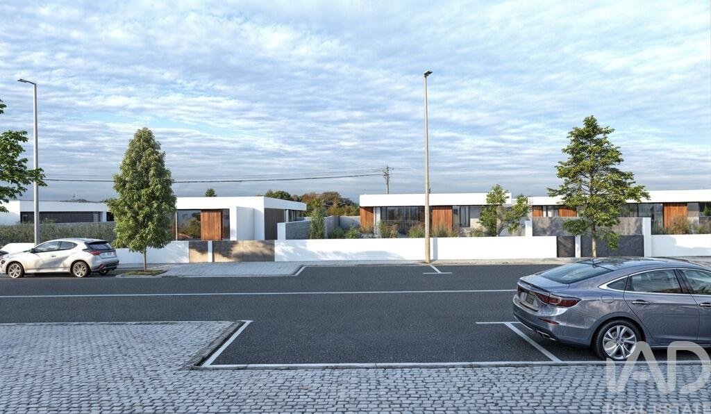 Townhouse in Santa Maria, Sao Pedro e Sobral da Lagoa, Leiria District, Portugal 4 - 16715189