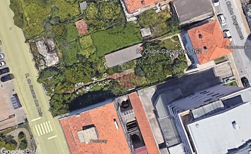 Land in Mafamude e Vilar do Paraiso, Porto District, Portugal 1