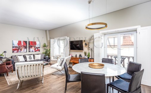 Apartment in Misericordia, Lisbon, Portugal 1