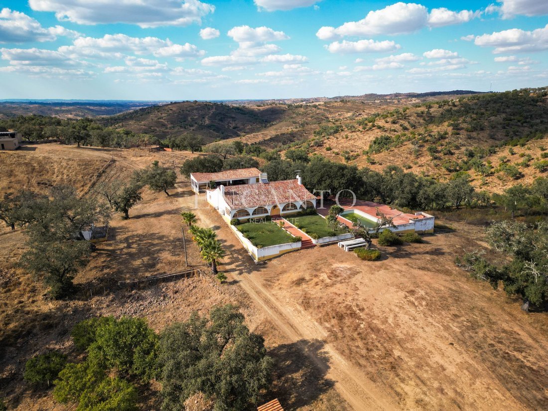 Estate in Santa Clara-a-Nova e Gomes Aires, Beja District, Portugal 5 - 16537164