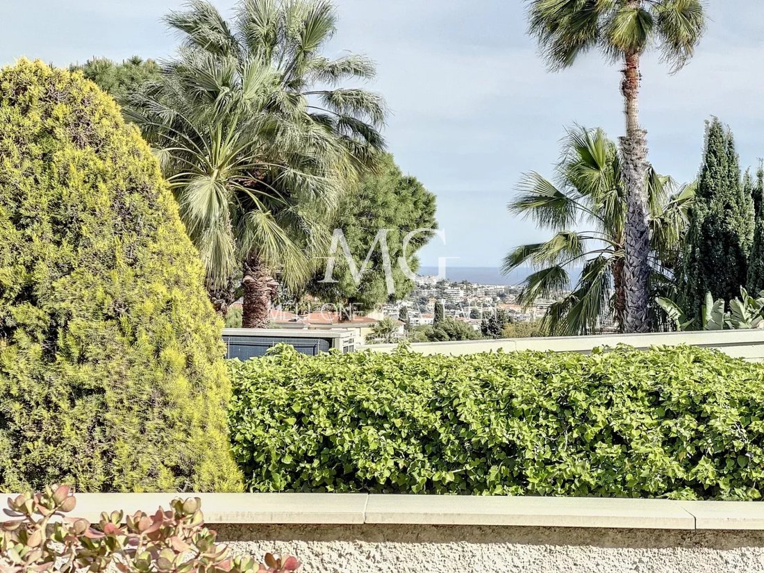 House in Vallergues, Cannes, France 3 - 13126043