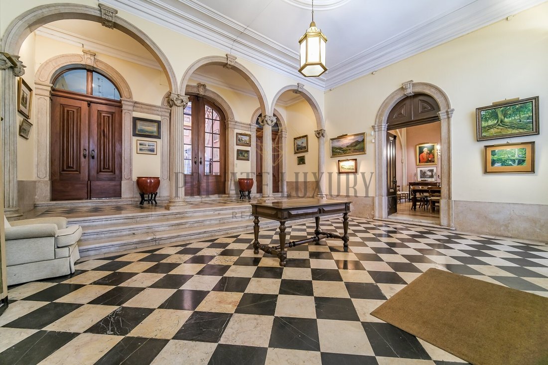 Chateau in Misericordia, Lisbon, Portugal 4 - 13867483