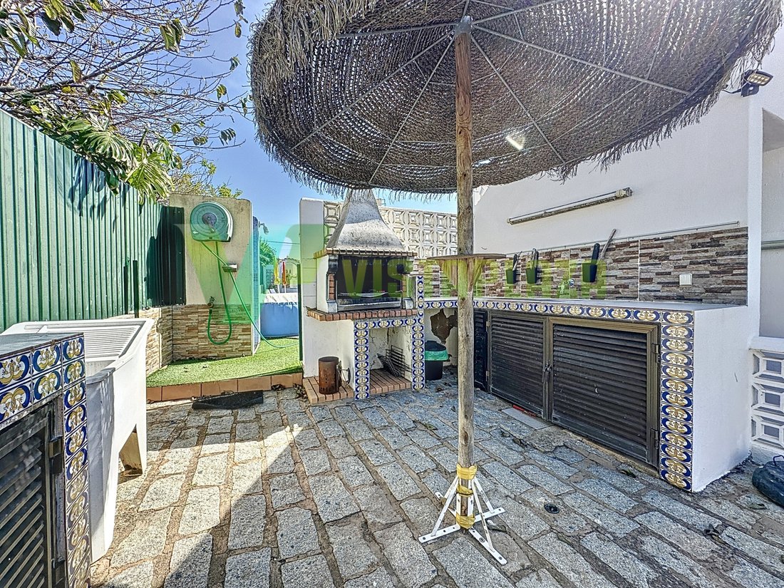 House in Carvoeiro, Algarve, Portugal 1 - 14190820