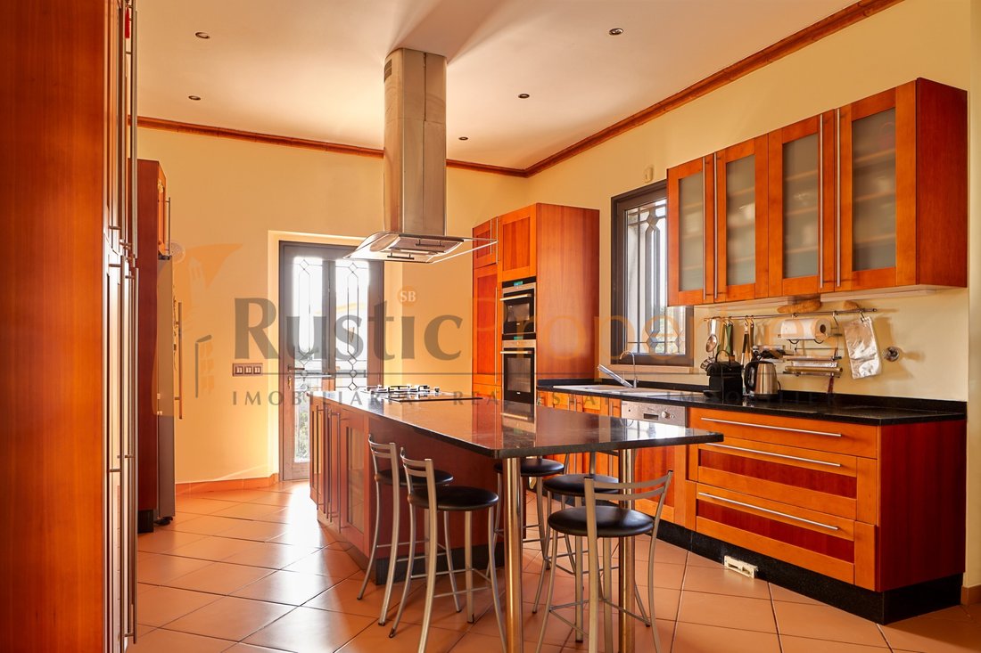 Villa in Loule (Sao Clemente), Algarve, Portugal 4 - 13959740
