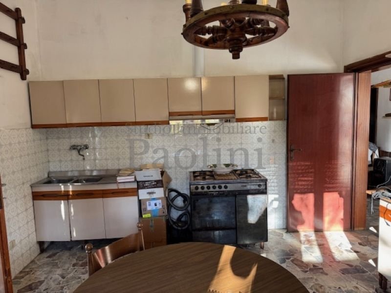 Villa in Center, Massa, Italy 3 - 16668788