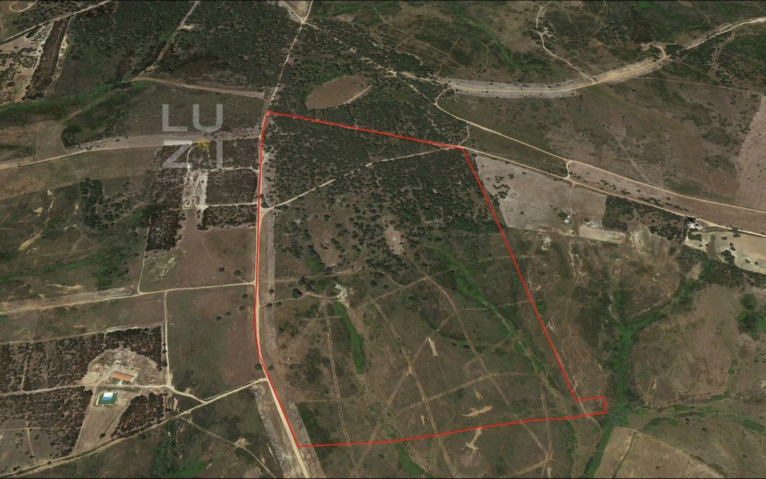 Land in Vila do Bispo e Raposeira, Algarve, Portugal 1 - 13461688