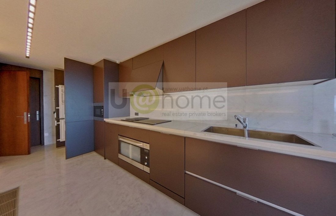 Apartment in Belem, Lisbon, Portugal 4 - 12410546