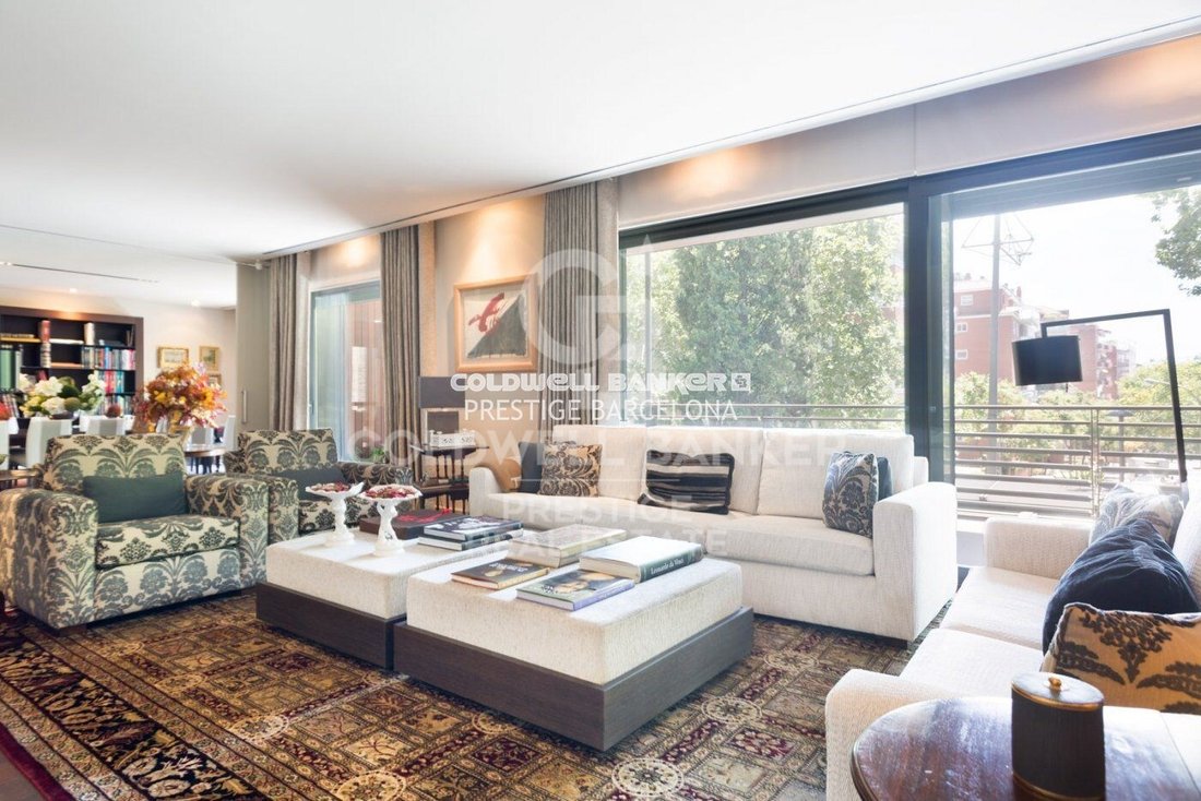Apartment in Sarrià-Sant Gervasi, Barcelona, Spain 1 - 14587417