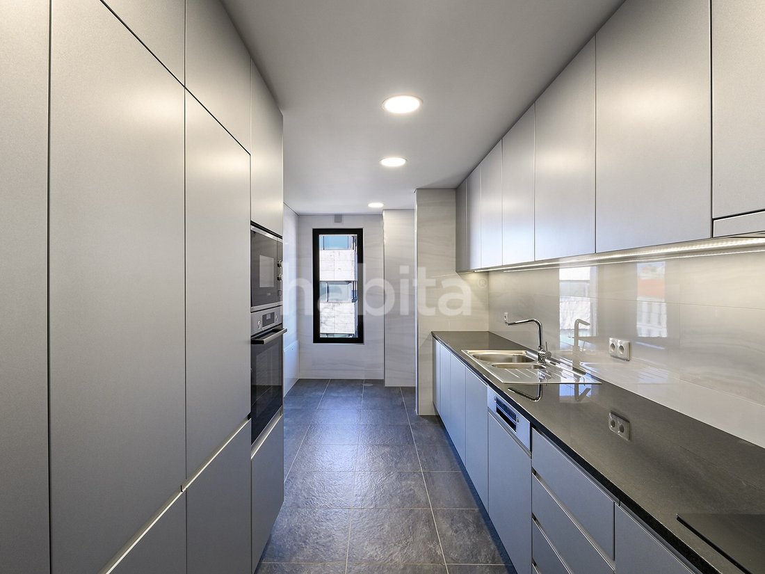 Apartment in Cedofeita, Santo Ildefonso, Se, Miragaia, Sao Nicolau e Vitoria, Porto District, Portugal 5 - 15856181