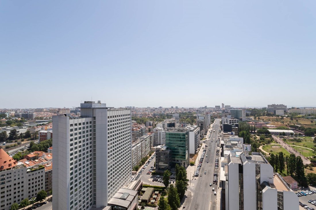 Apartment in Campolide, Lisbon, Portugal 5 - 15913908