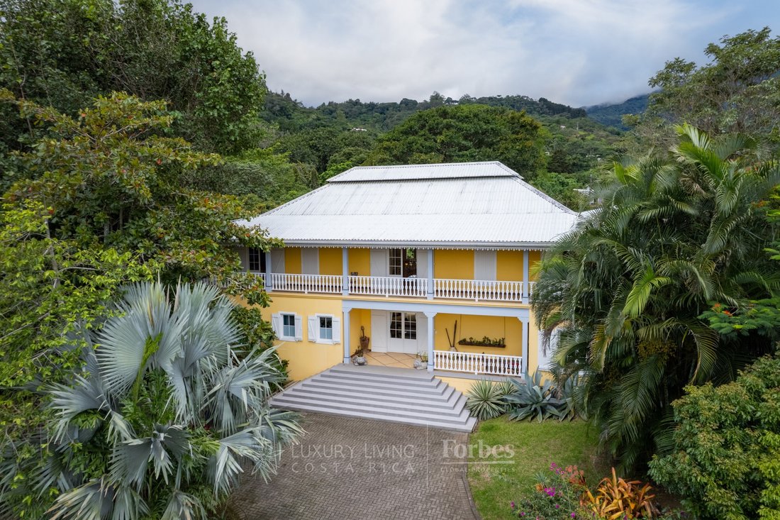 House in Santa Ana, San José Province, Costa Rica 4 - 15606960