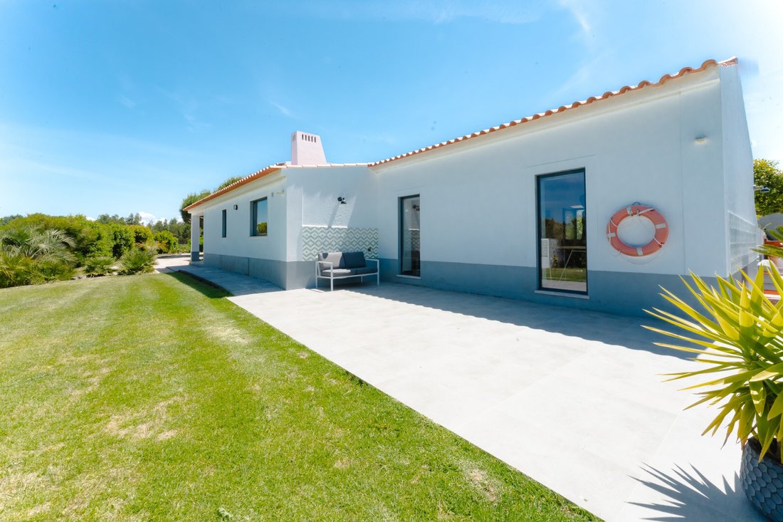 House in Santo Onofre e Serra do Bouro, Leiria District, Portugal 5 - 15711286
