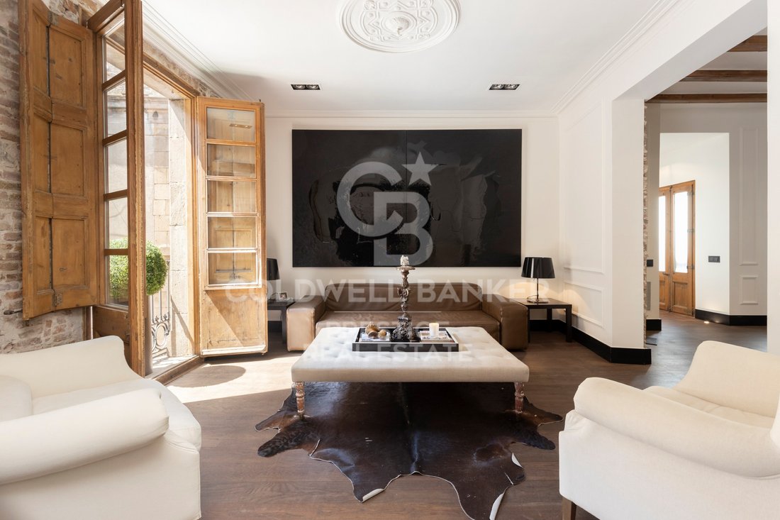 Apartment in Ciutat Vella, Barcelona, Spain 2 - 14587185