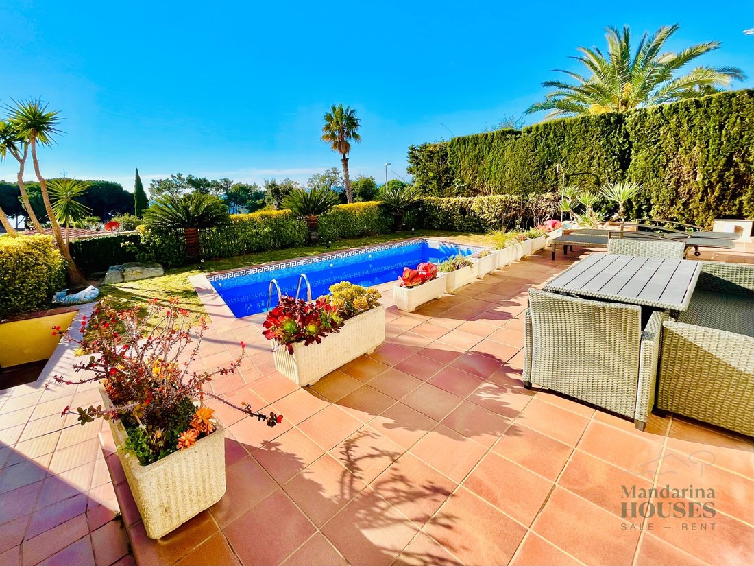 House in Lloret de Mar, Catalonia, Spain 5 - 16139655
