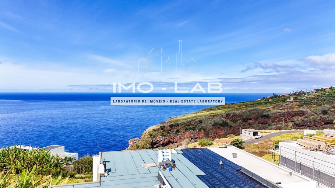 House in Calheta, Madeira, Portugal 2 - 14282324