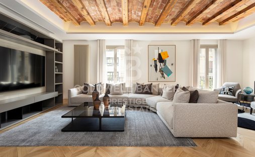 Apartment in Eixample, Barcelona, Spain 1