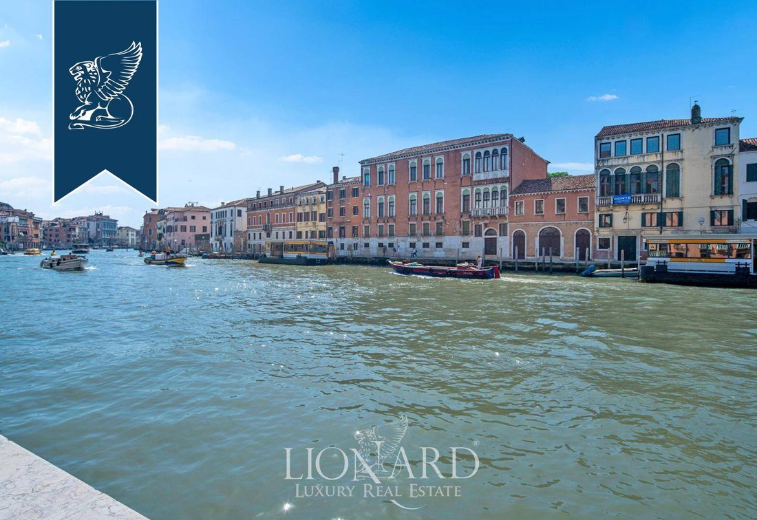 Apartment in Venice Historic Centre, Venice, Italy 3 - 16713425