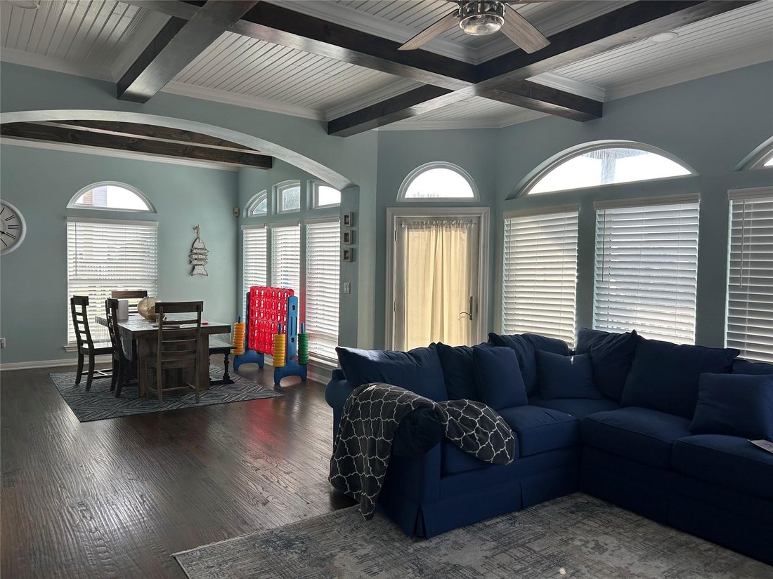 House in Galveston, Texas, United States 1 - 16716609