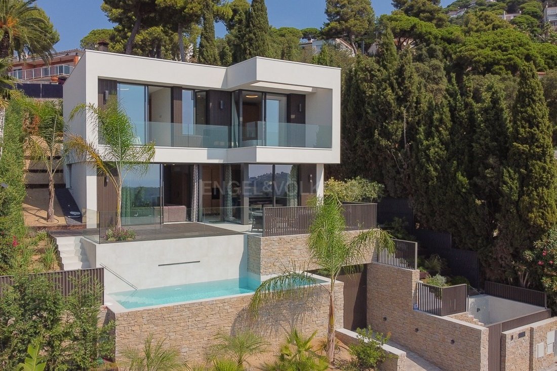 House in Lloret de Mar, Catalonia, Spain 1 - 16069540