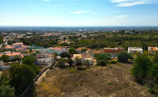 Land in Santa Barbara de Nexe, Algarve, Portugal 1