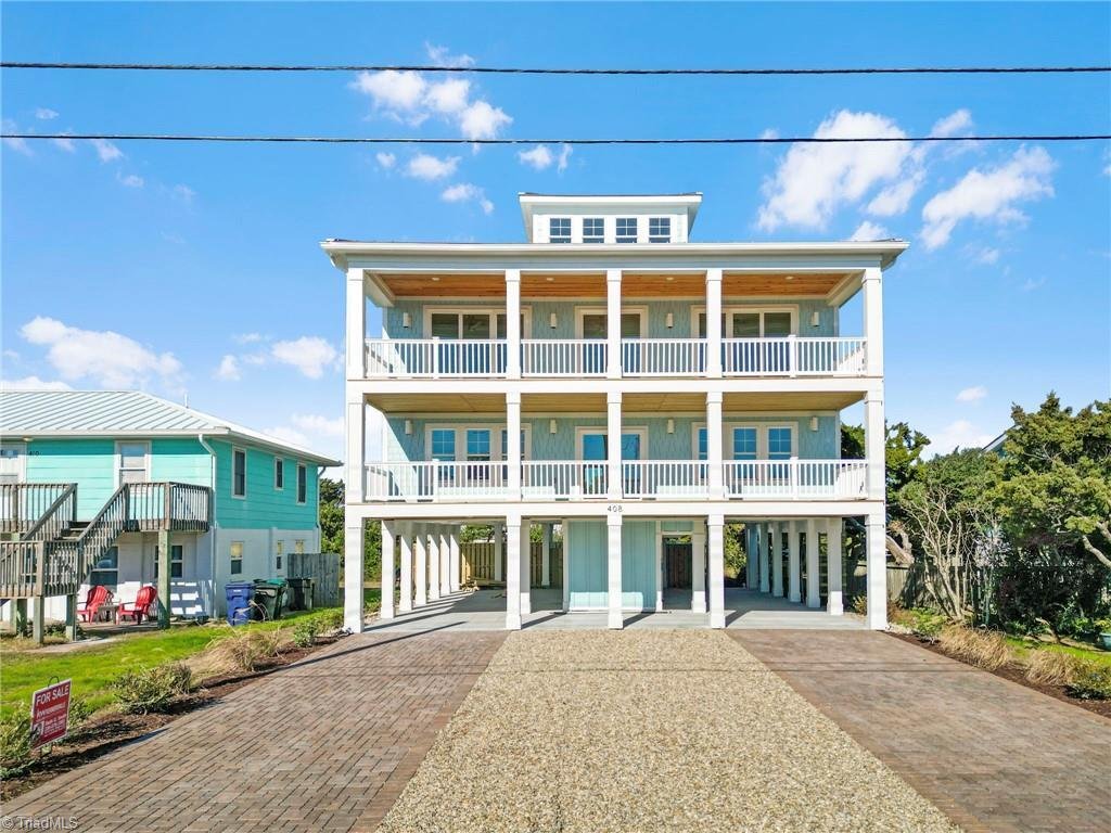 House in Topsail Beach, North Carolina, United States 1 - 16007325
