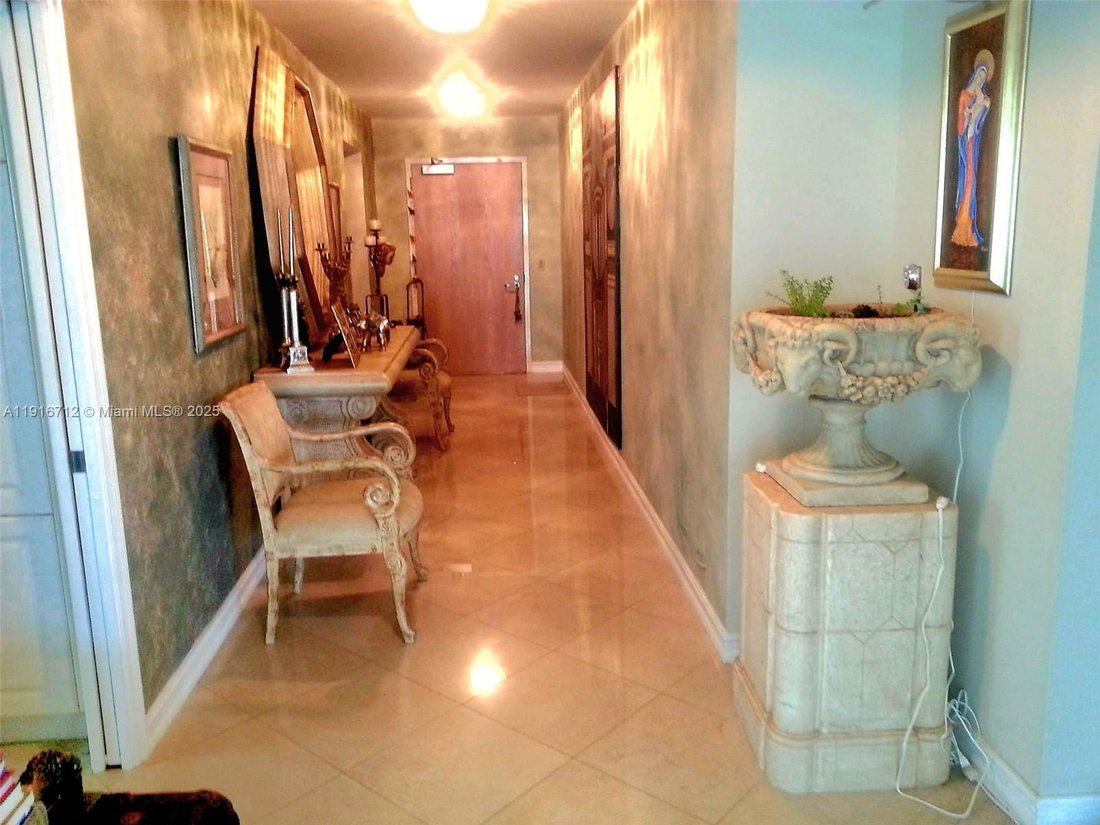 Condo in Golden Beach, Florida, United States 5 - 16713486