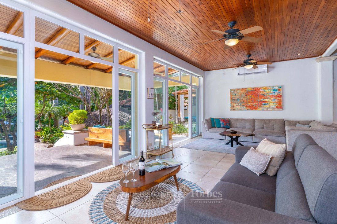 House in Playa Langosta, Guanacaste Province, Costa Rica 4 - 16248954