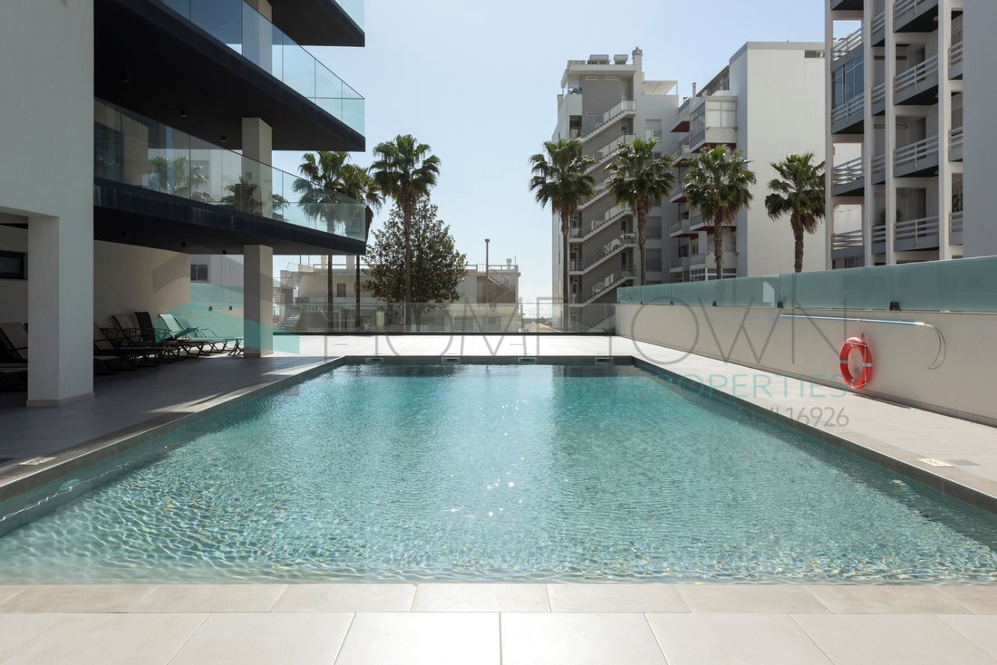 Appartamento a Quarteira, Algarve, Portogallo 5 - 15243261